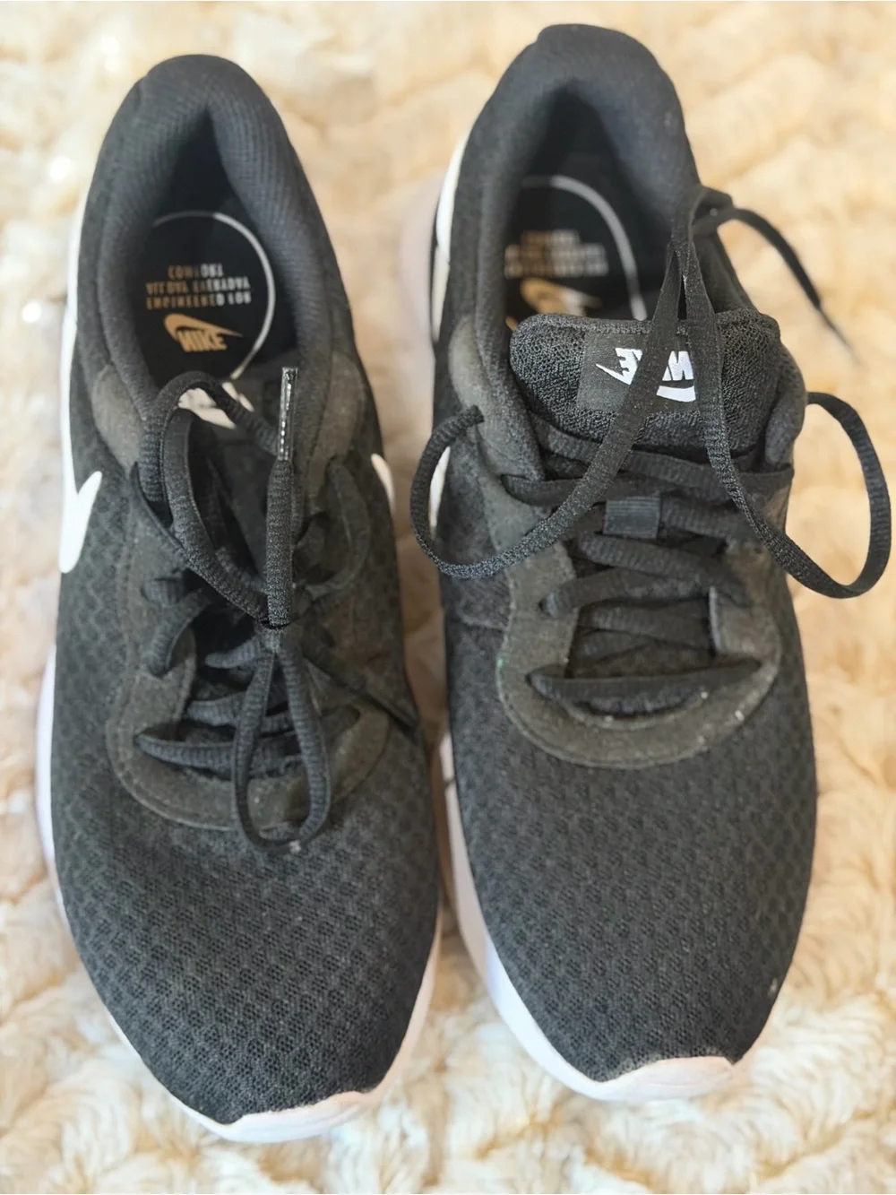 Nike Women’s Black and White Running Sneakers